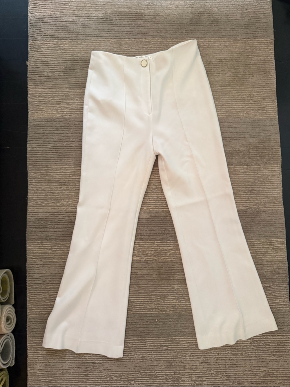 Veronica Beard High-Waist Cream Flare Pants EUC Knit Opaque